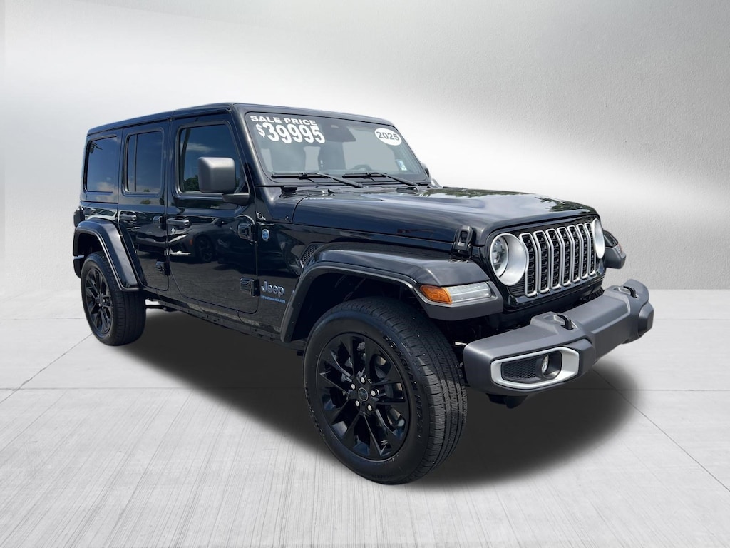 Used 2025 Jeep Wrangler 4xe Sahara SUV
