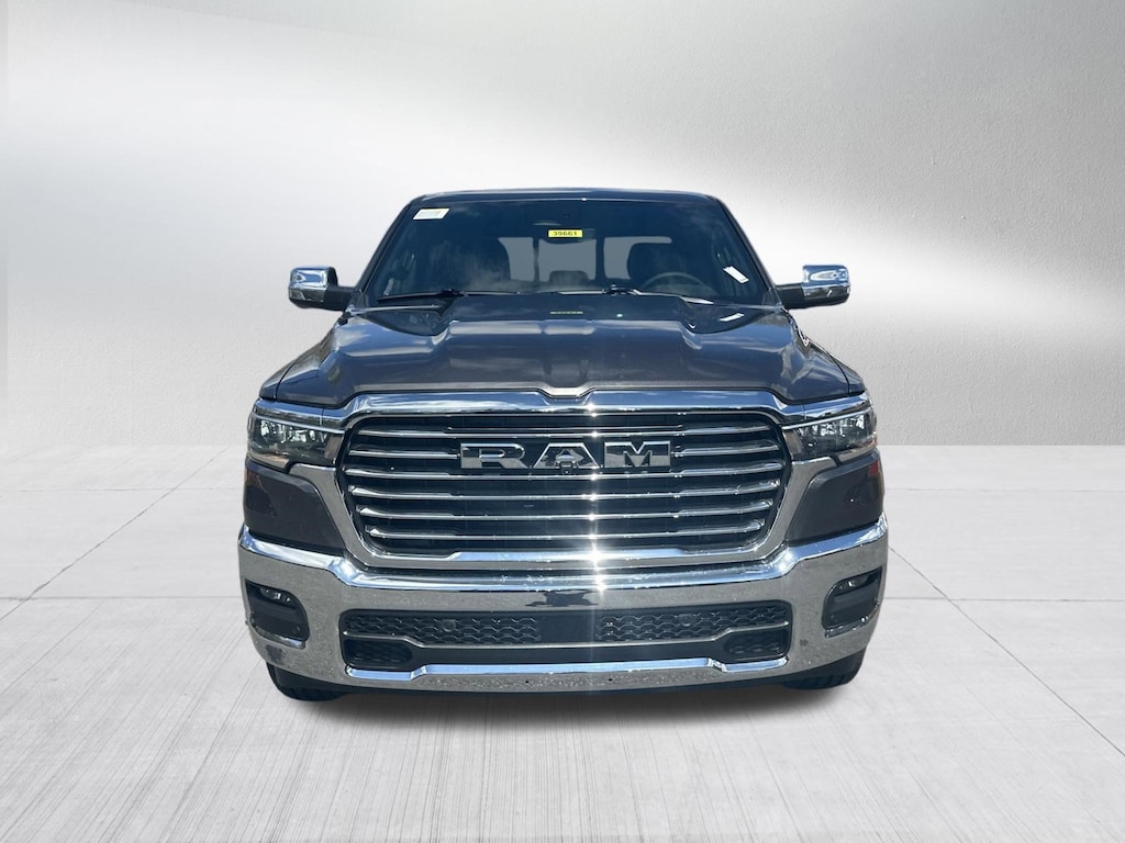 New 2026 Ram 1500 LARAMIE CREW CAB 4X4 5'7 BOX Pickup