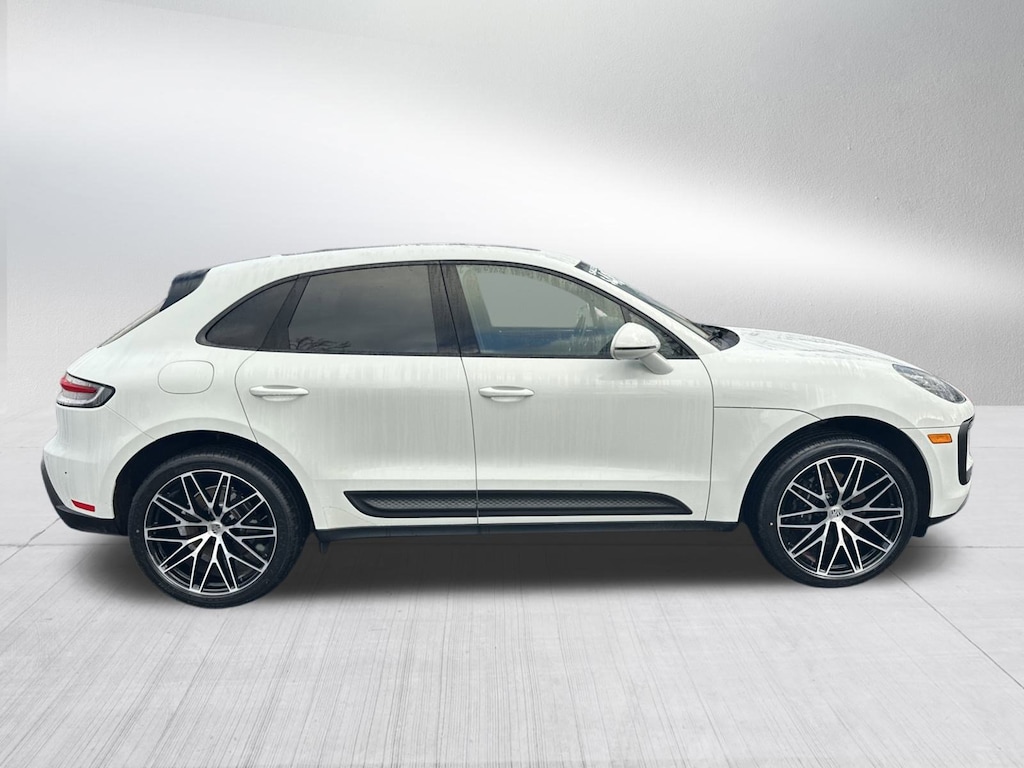 Used 2022 Porsche Macan SUV