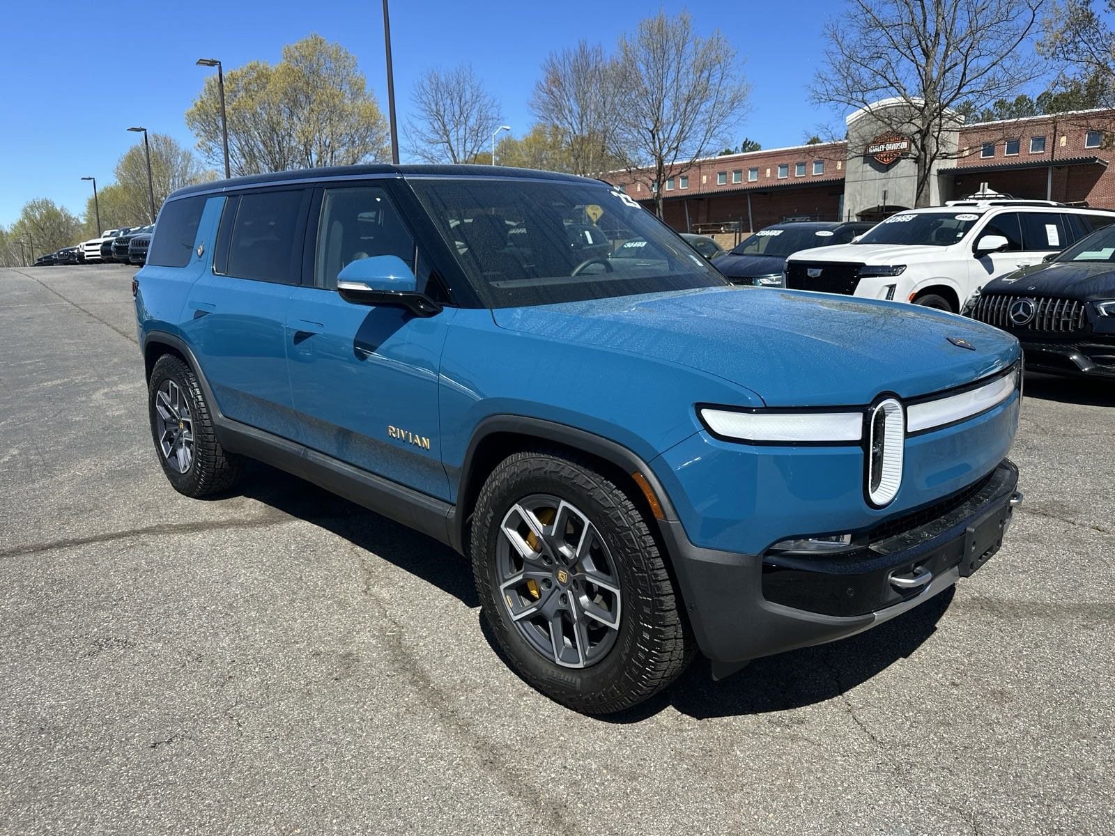 Used 2023 Rivian R1S Adventure with VIN 7PDSGABL8PN012596 for sale in Roswell, GA
