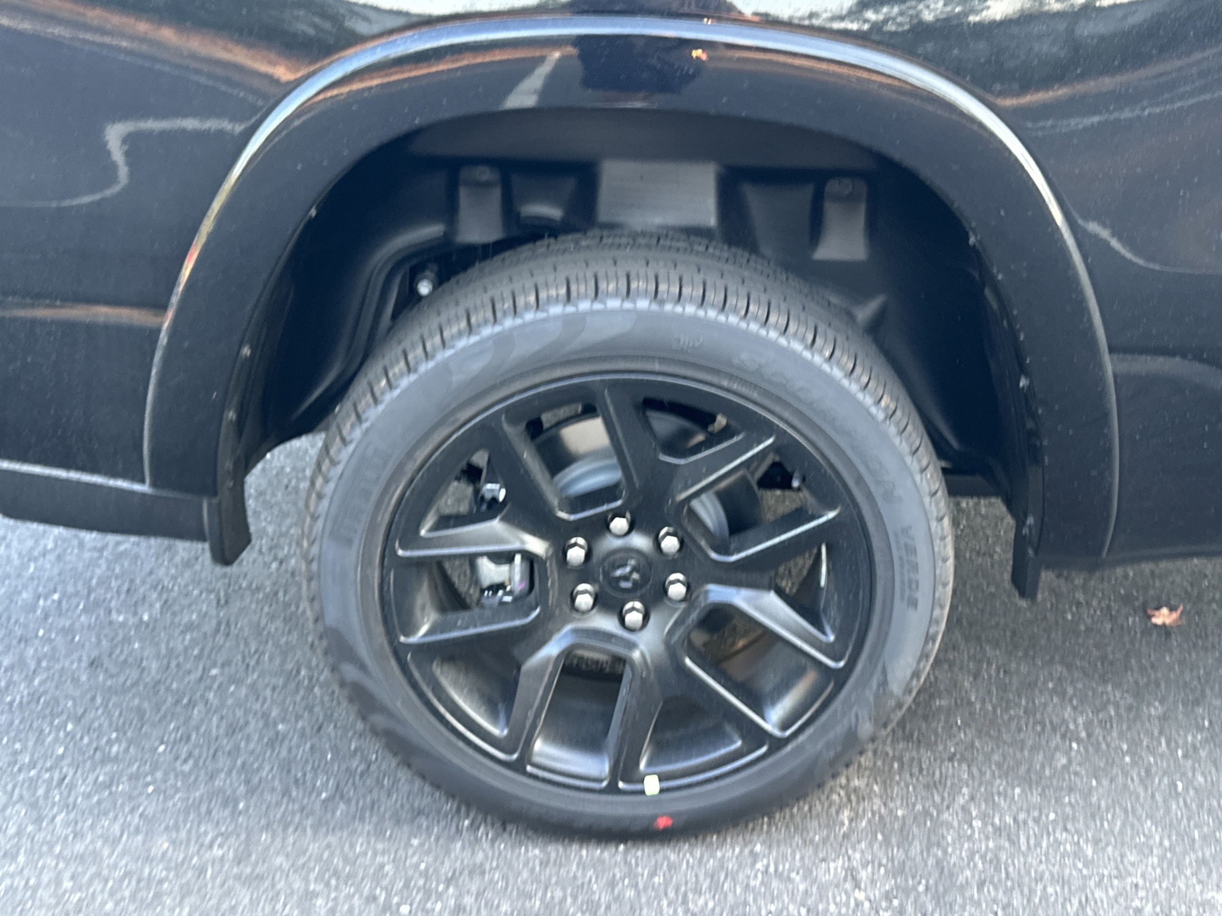2026 RAM 1500 Laramie - Photo 15