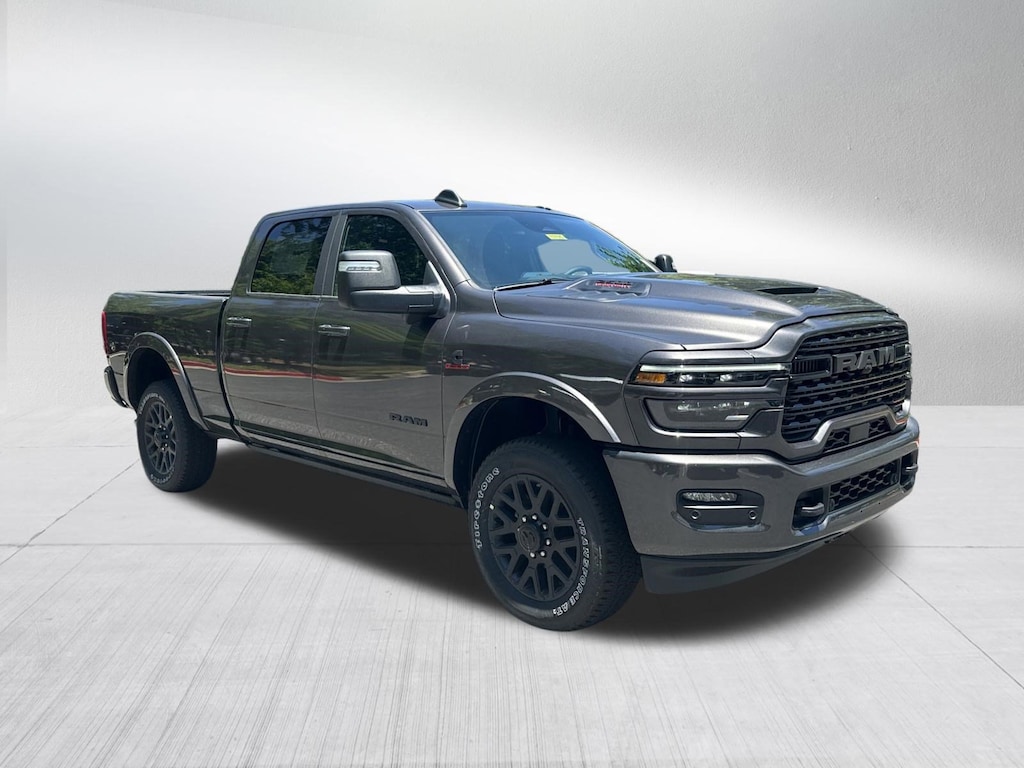New 2026 Ram 2500 LIMITED CREW CAB 4X4 6'4 BOX Pickup