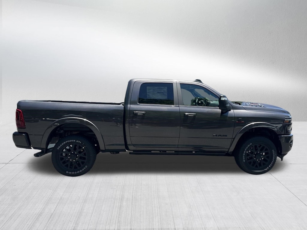 New 2026 Ram 2500 LIMITED CREW CAB 4X4 6'4 BOX Pickup