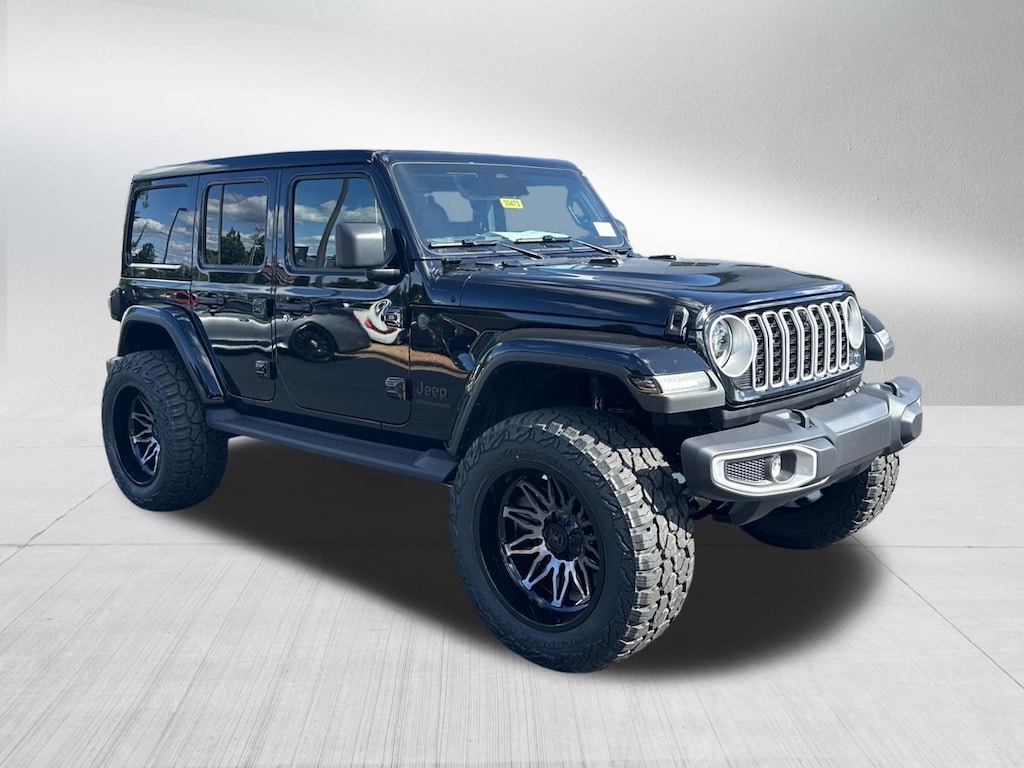 New 2026 Jeep Wrangler 4-DOOR SAHARA Sport Utility