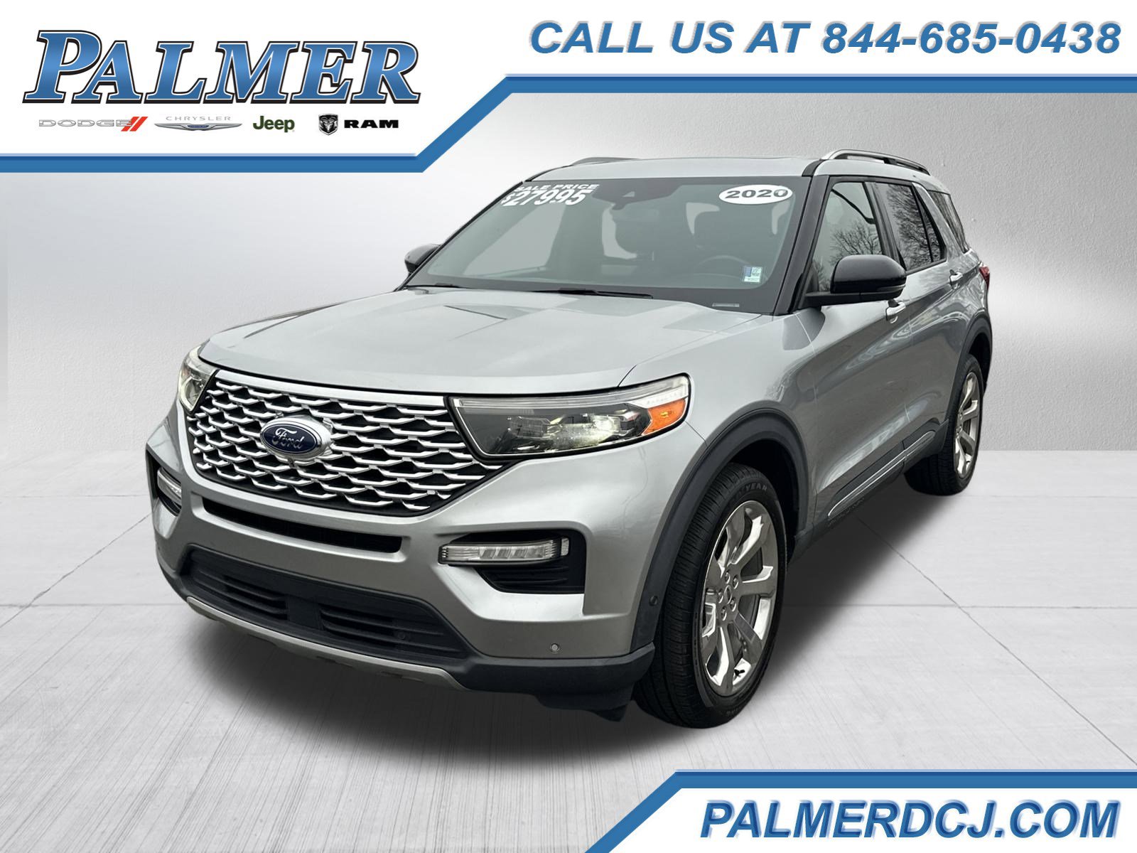 2020 Ford Explorer Platinum's photo