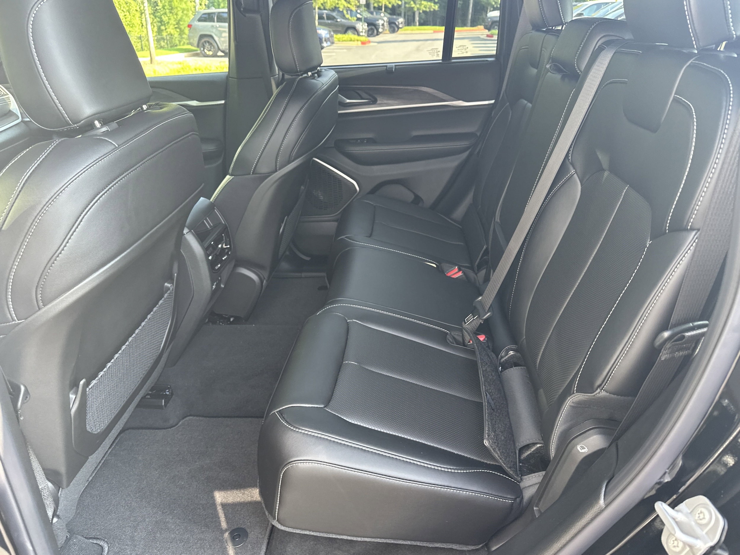 2025 Jeep Grand Cherokee Limited - Photo 19