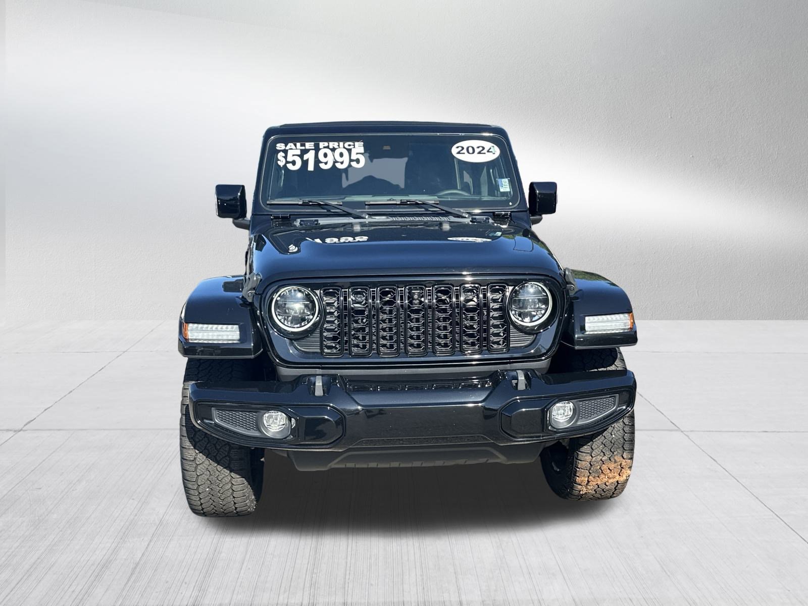 2024 Jeep Wrangler Sahara photo 2