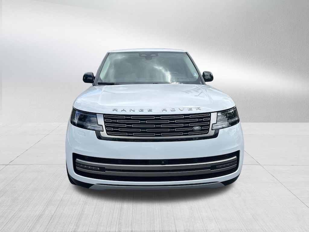 Used 2024 Land Rover Range Rover P530 SE SUV