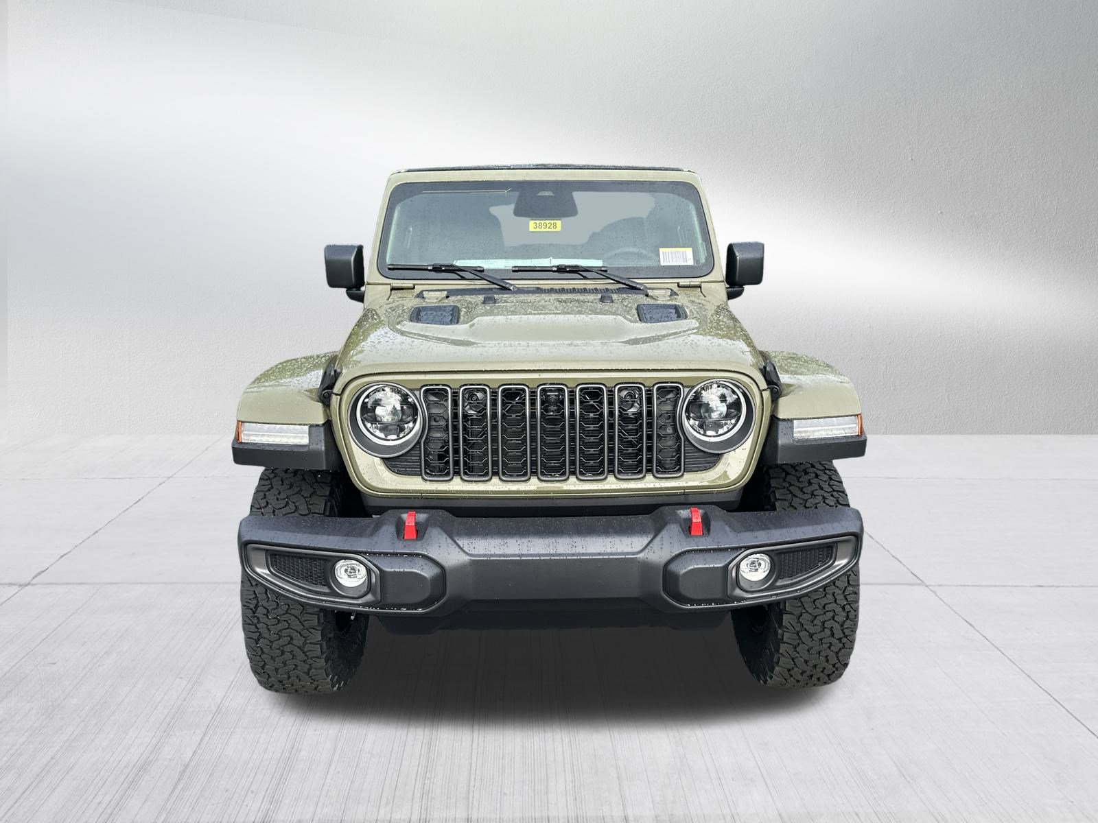 2025 Jeep Wrangler Rubicon photo 2