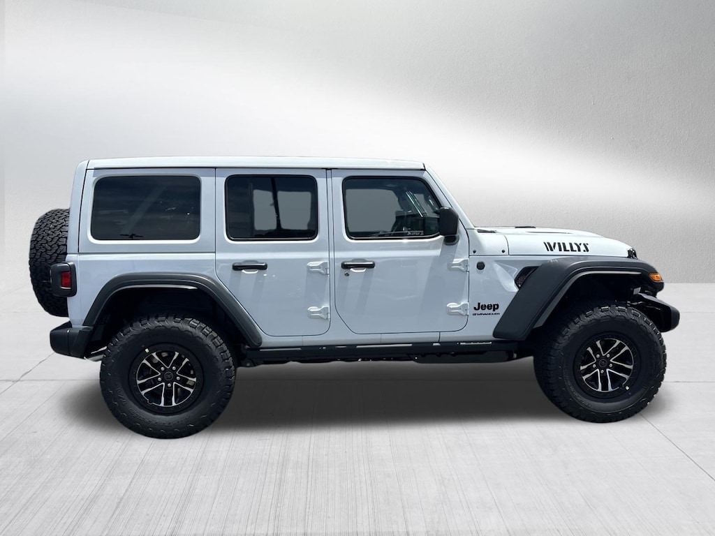 New 2026 Jeep Wrangler 4-DOOR WILLYS Sport Utility