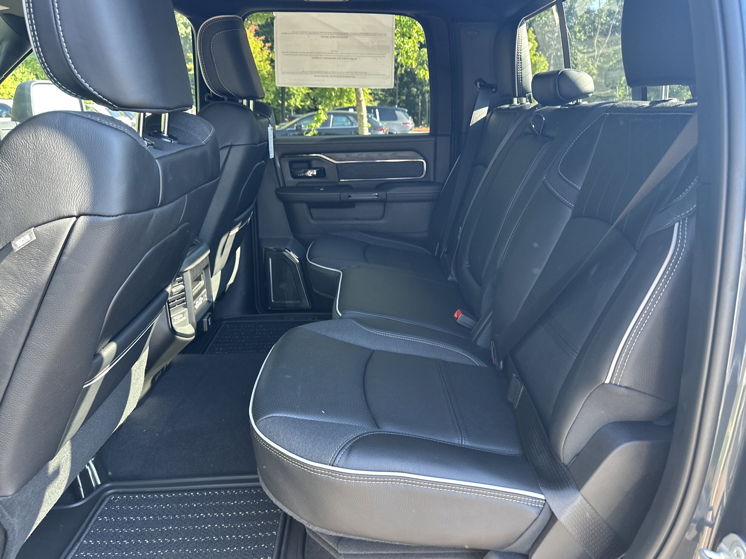 2026 RAM 2500 Limited - Photo 19