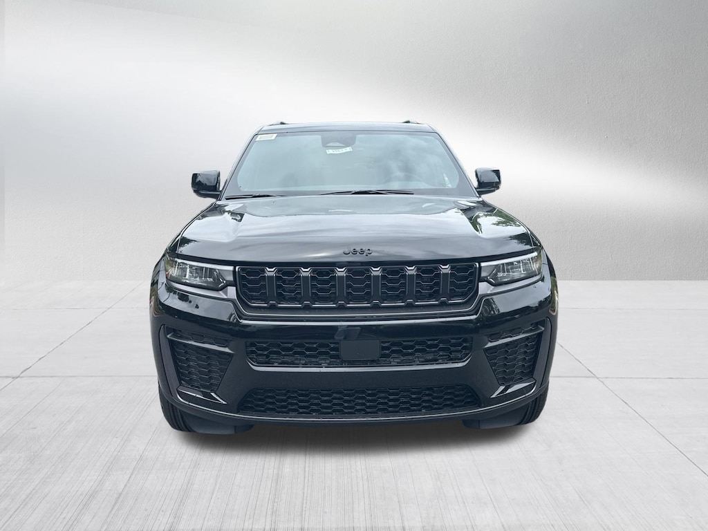New 2026 Jeep Grand Cherokee LAREDO ALTITUDE 4X2 Sport Utility