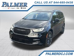 2026 Chrysler Pacifica LIMITED Passenger Van