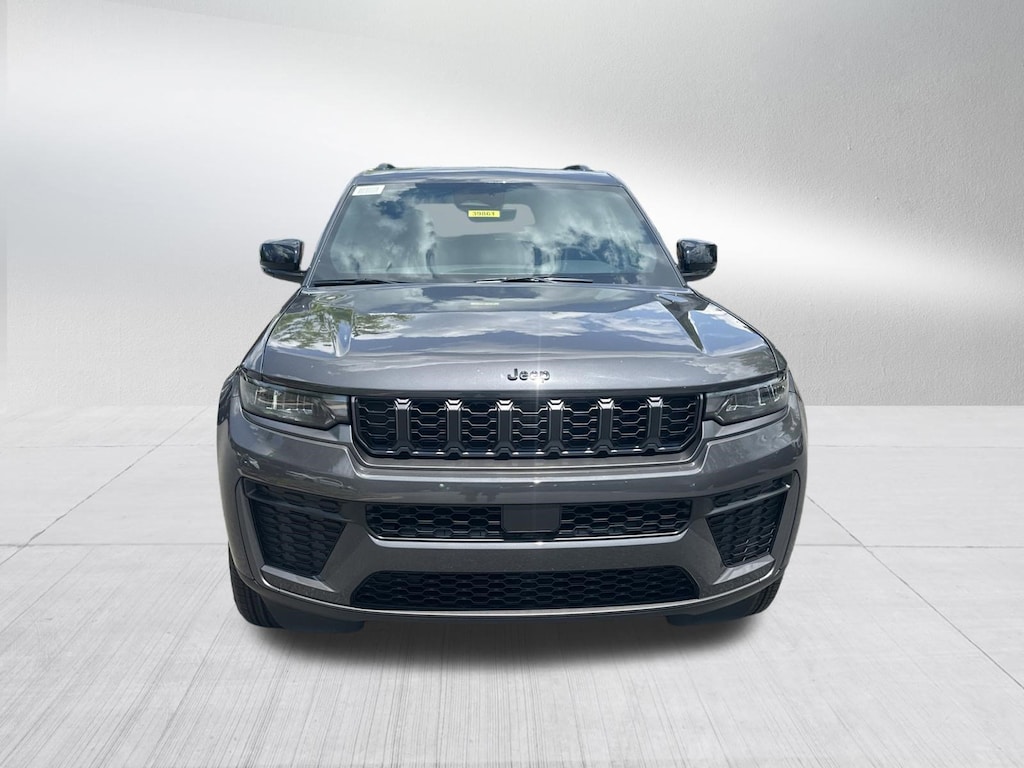 New 2026 Jeep Grand Cherokee LAREDO ALTITUDE 4X2 Sport Utility