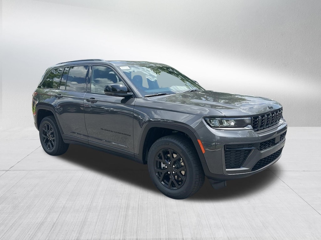 New 2026 Jeep Grand Cherokee LAREDO ALTITUDE 4X2 Sport Utility