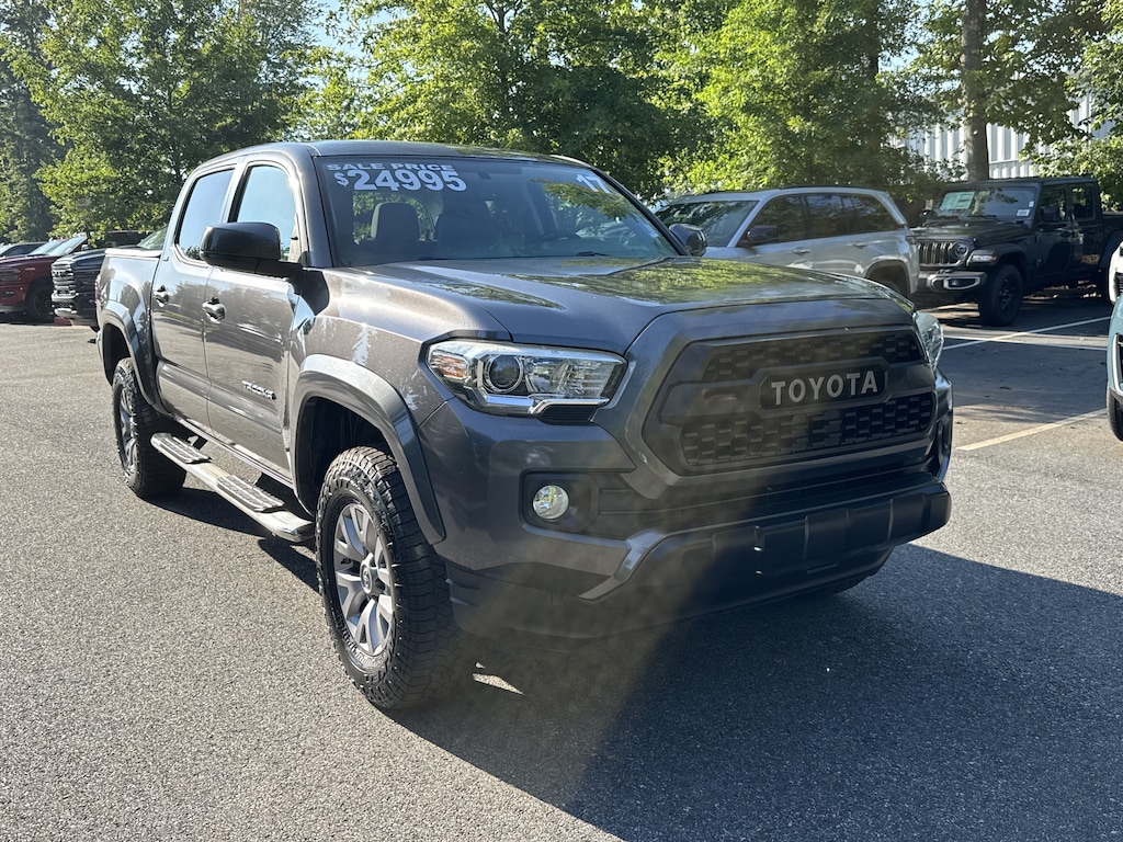 Used 2017 Toyota Tacoma SR5 V6 Truck Double Cab