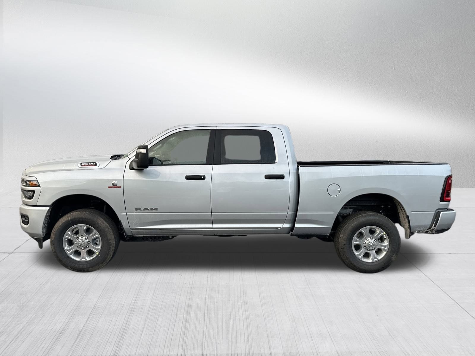 2026 RAM 2500 Big Horn - Photo 8