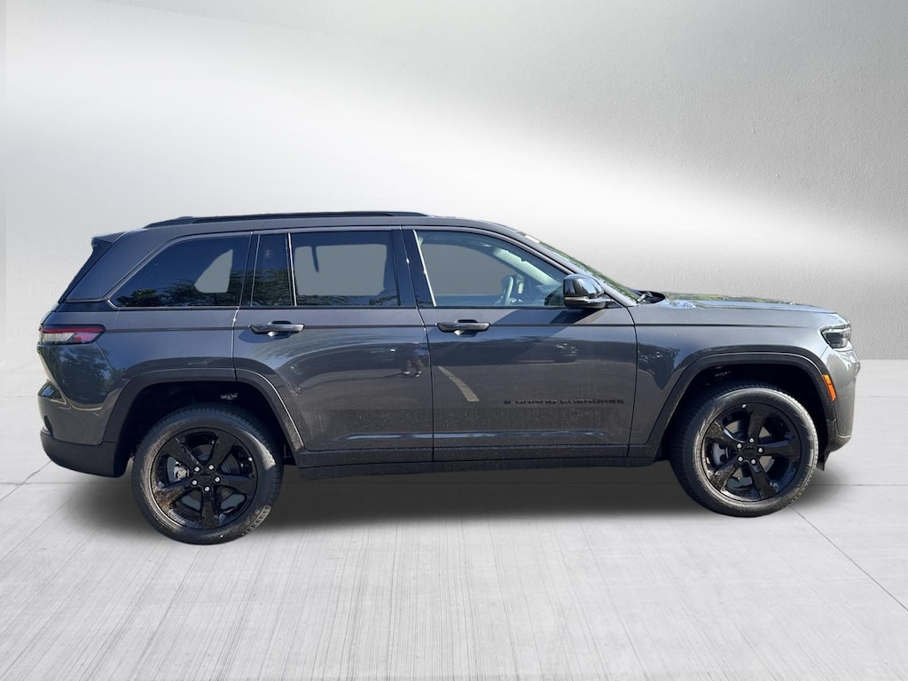 New 2026 Jeep Grand Cherokee LIMITED 4X4 Sport Utility