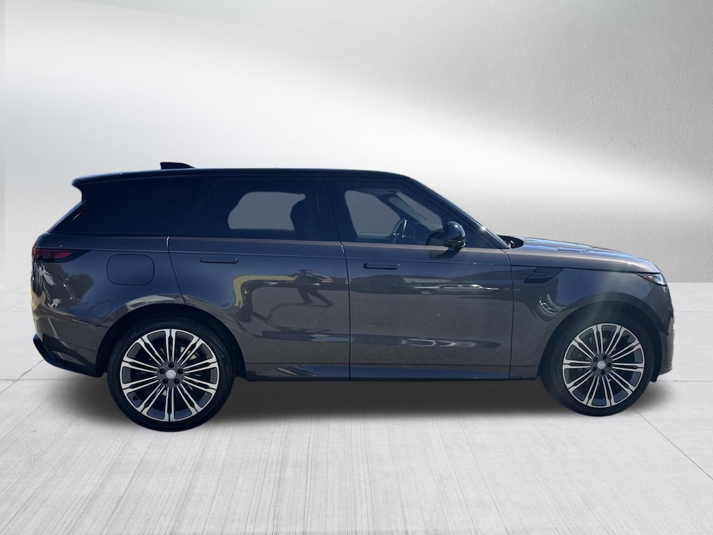 Used 2024 Land Rover Range Rover Sport Dynamic SE SUV