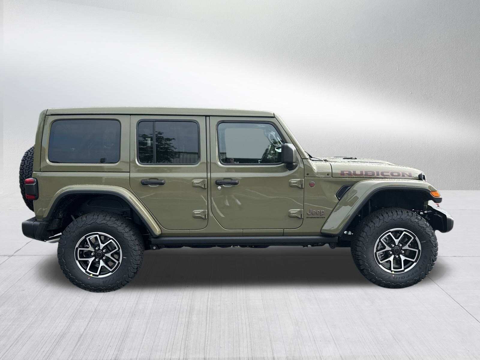 2025 Jeep Wrangler Rubicon photo 3