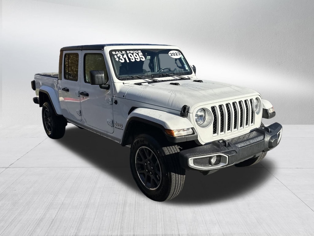 Certified 2023 Jeep Gladiator Overland Truck Crew Cab