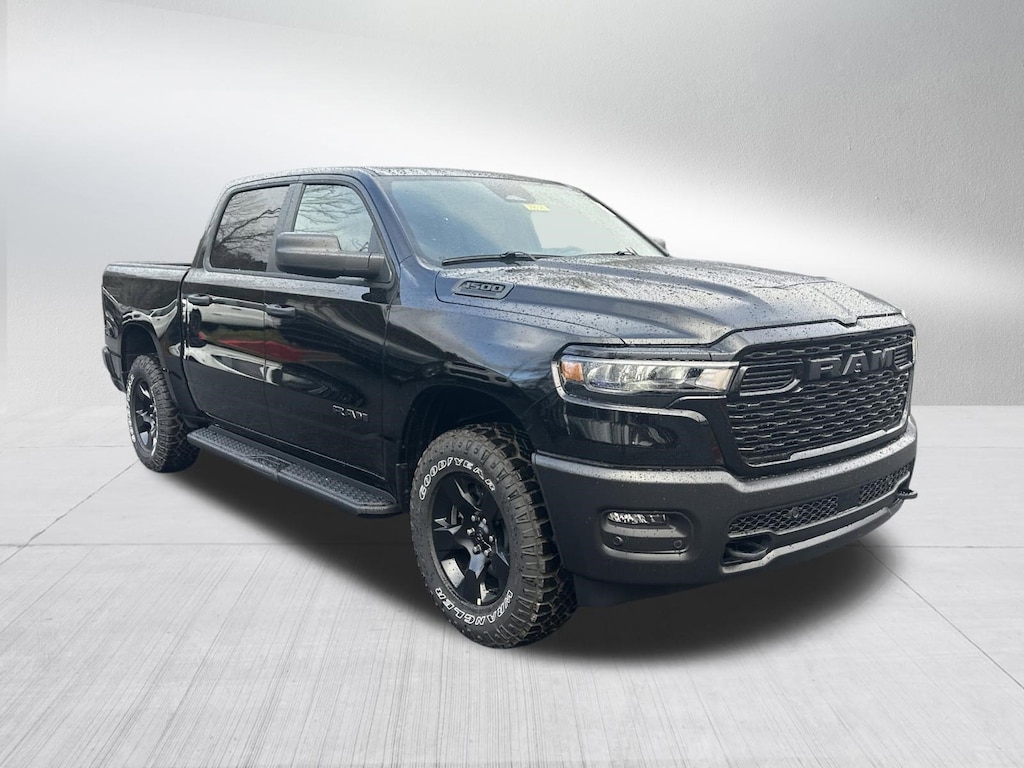 New 2026 Ram 1500 WARLOCK CREW CAB 4X4 5'7 BOX Pickup