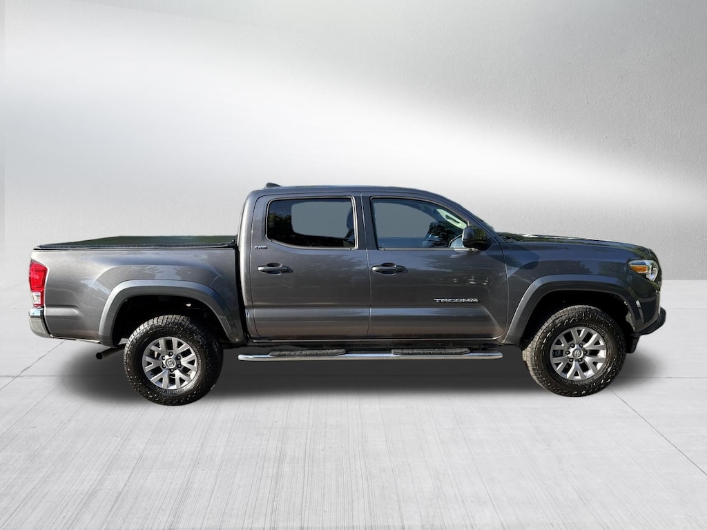 Used 2017 Toyota Tacoma SR5 V6 Truck Double Cab