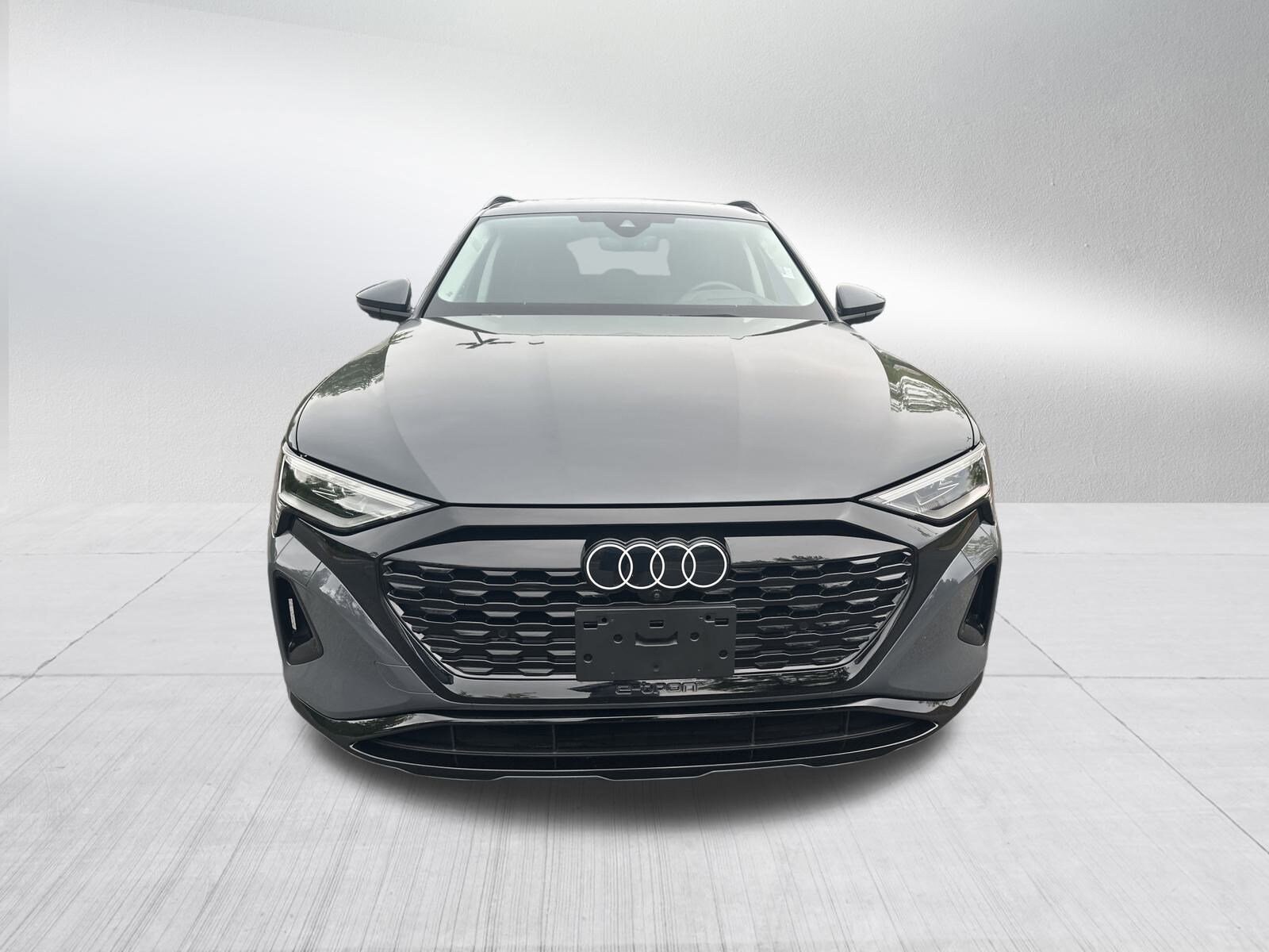 2024 Audi Q8 E-tron Premium photo 2