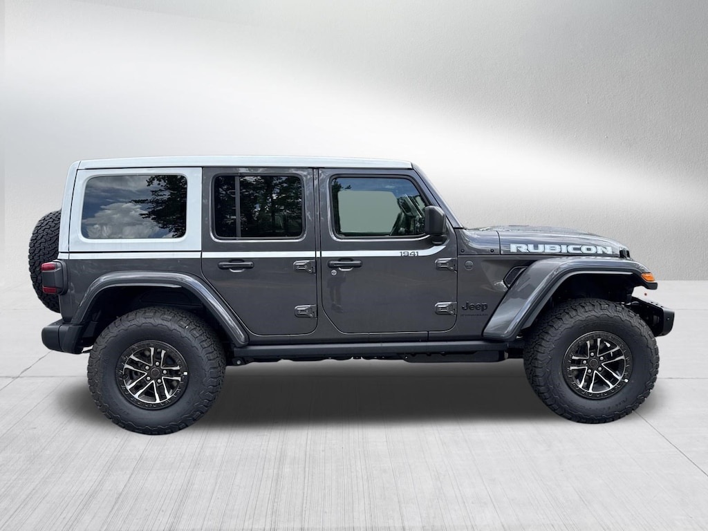 New 2026 Jeep Wrangler 4-DOOR RUBICON X Sport Utility