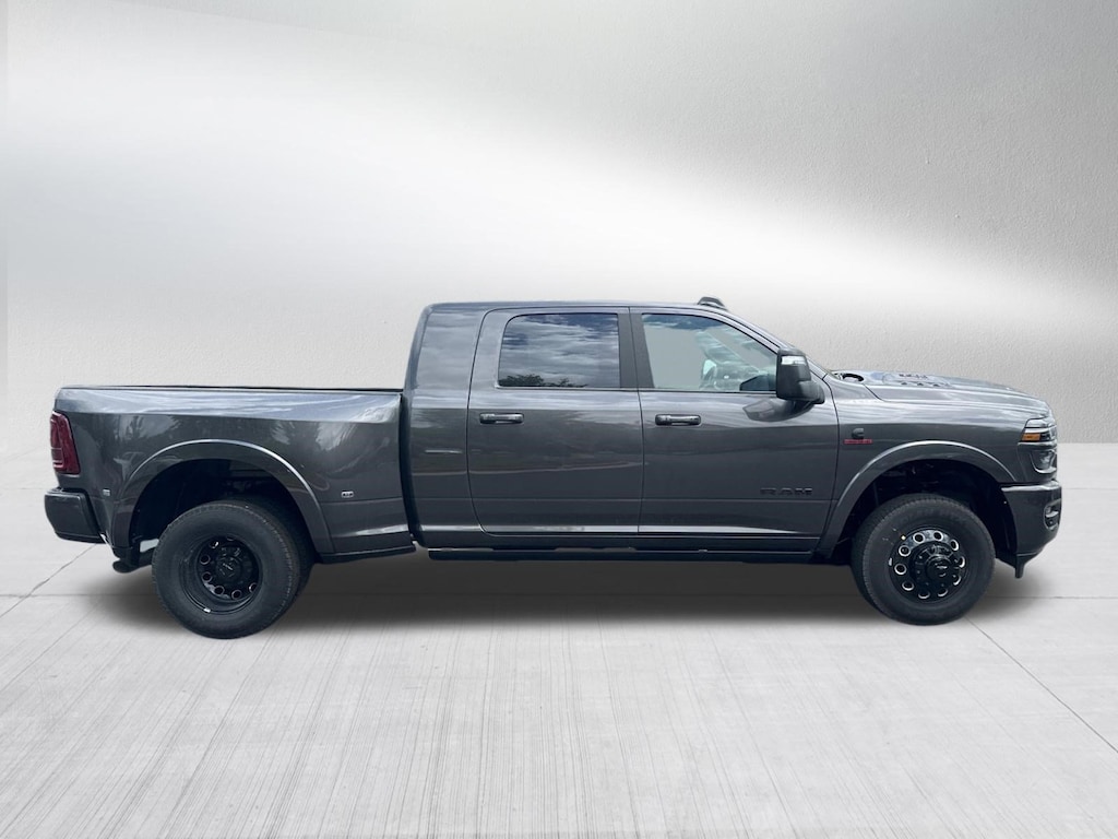 New 2026 Ram 3500 LIMITED MEGA CAB 4X4 6'4 BOX Pickup