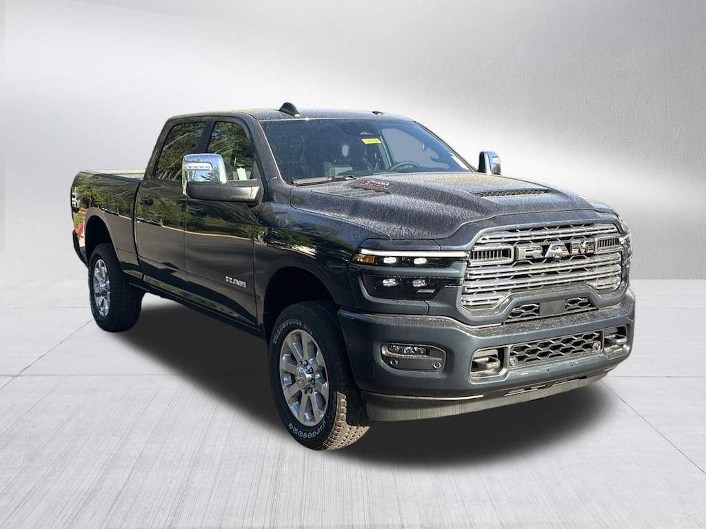 New 2026 Ram 2500 LARAMIE CREW CAB 4X4 6'4 BOX Pickup