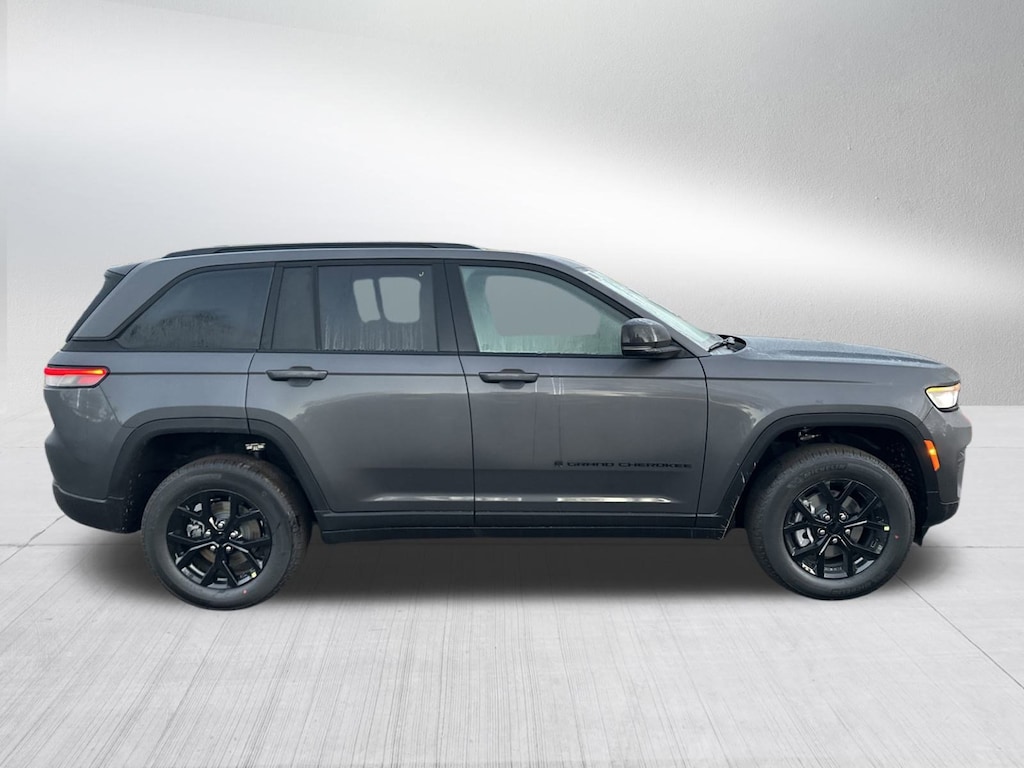 New 2025 Jeep Grand Cherokee ALTITUDE X 4X4 Sport Utility