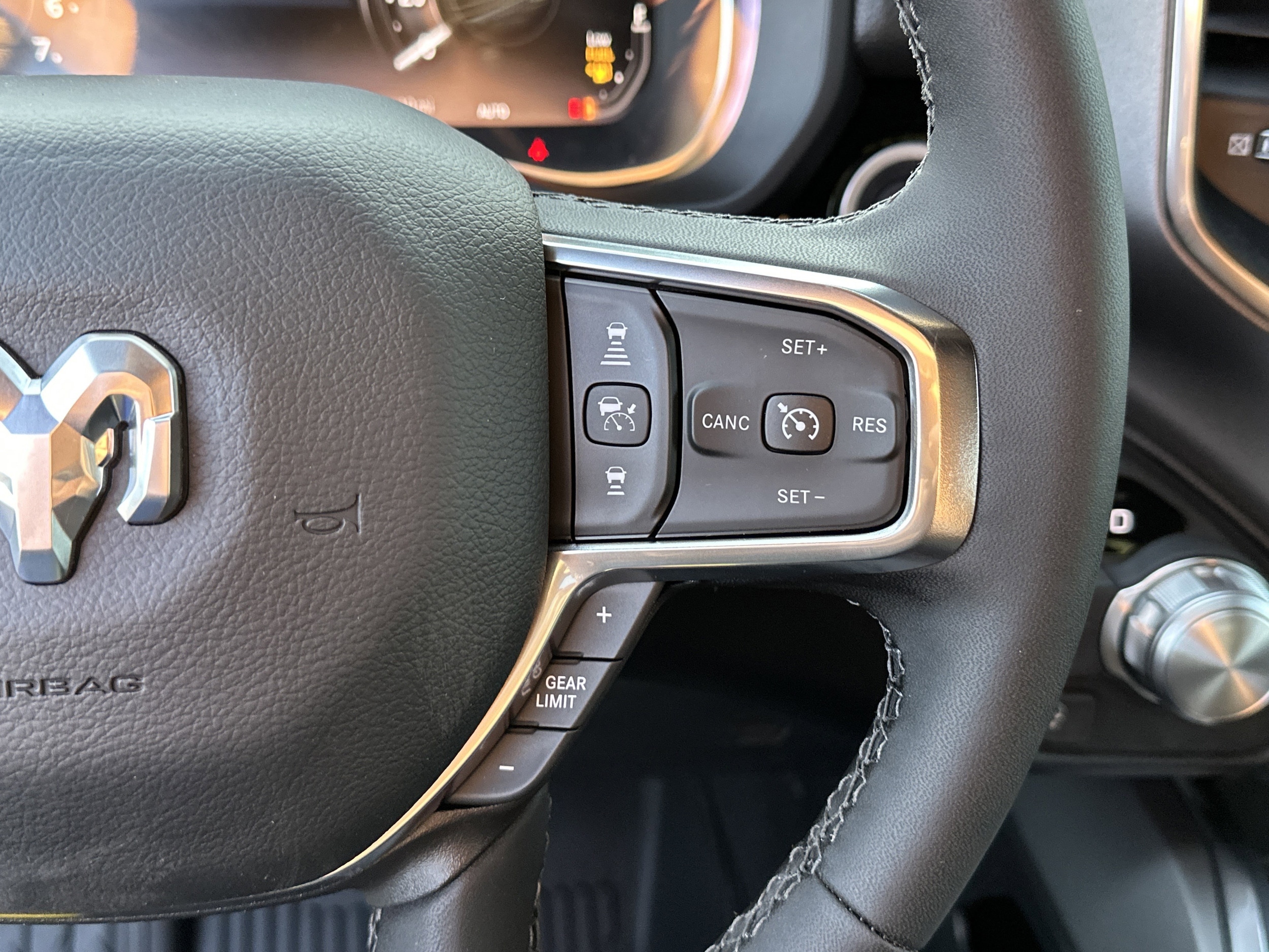 2026 RAM 1500 Laramie - Photo 21