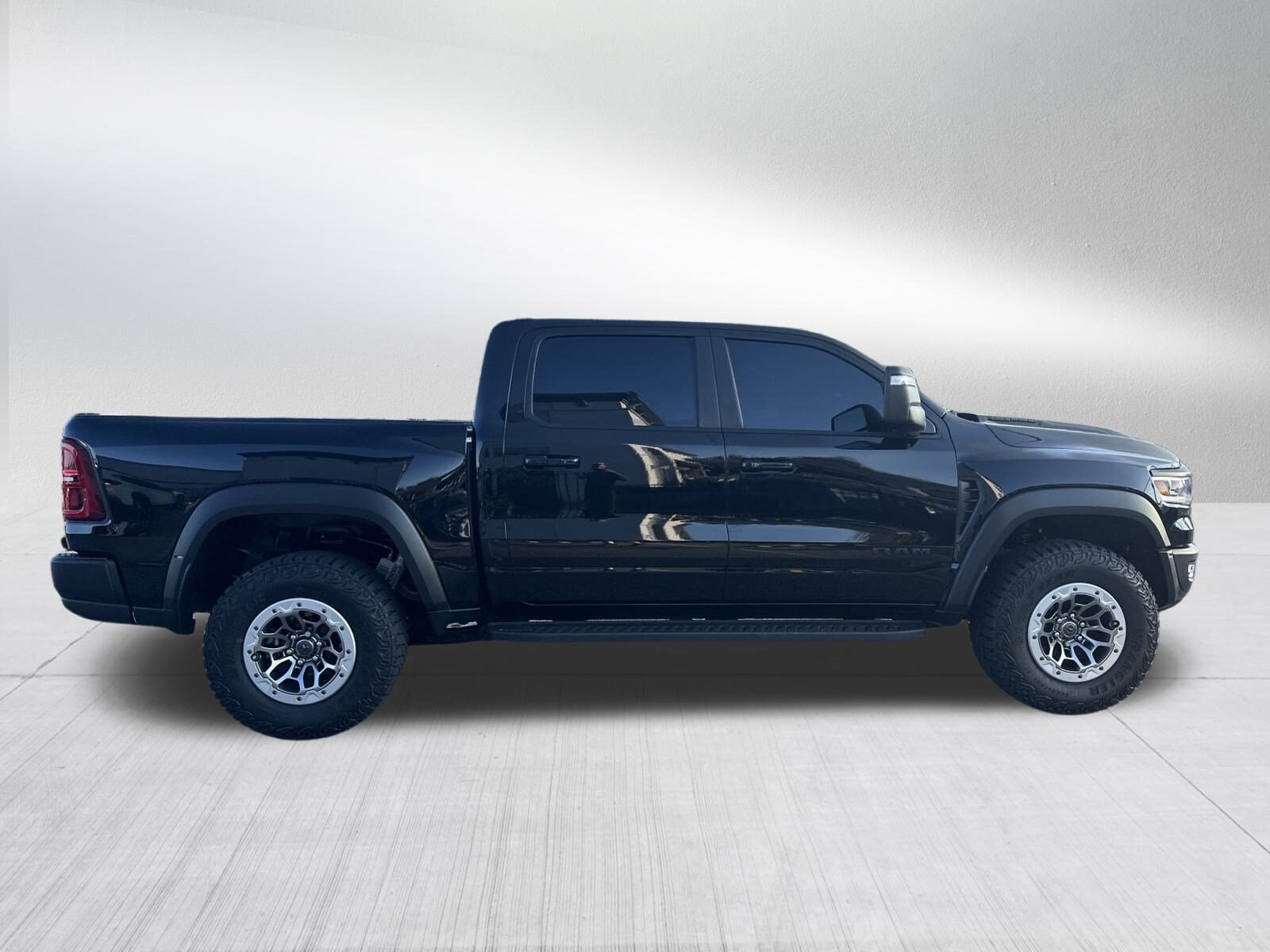 2025 Ram 1500 RHO photo 3