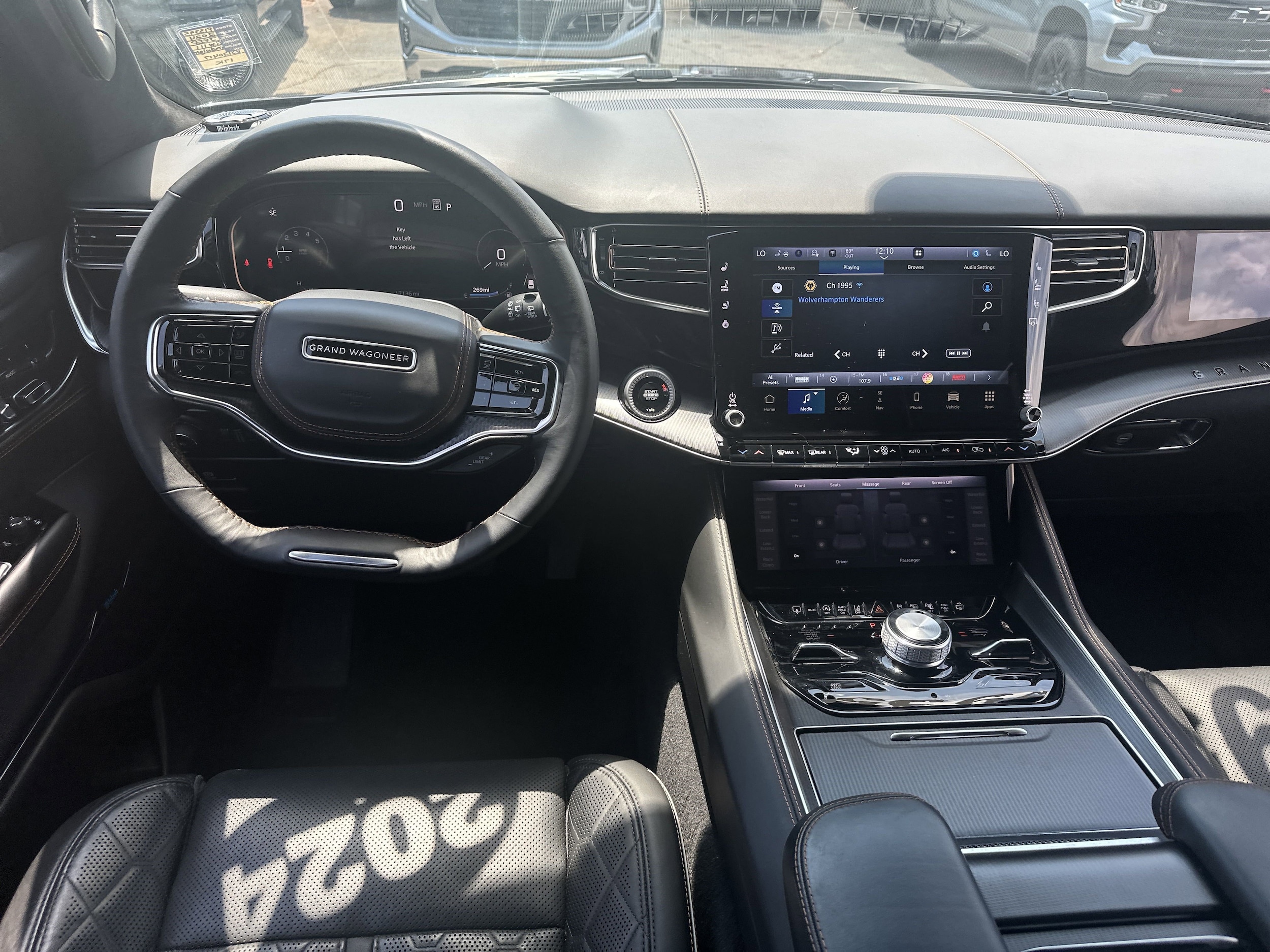 2024 Jeep Grand Wagoneer Series III - Photo 21