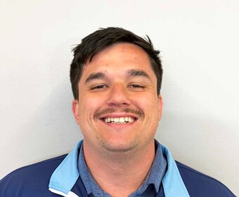 Staff member Willem Cashmen from 58d65df48cdf