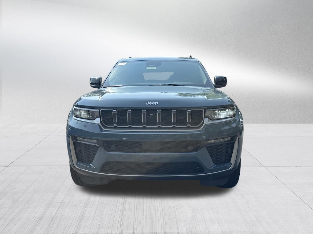 New 2026 Jeep Grand Cherokee L LIMITED 4X4 Sport Utility