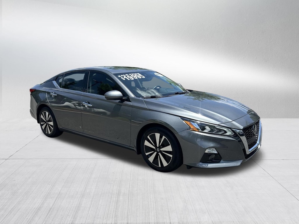 Used 2019 Nissan Altima 2.5 SV Sedan