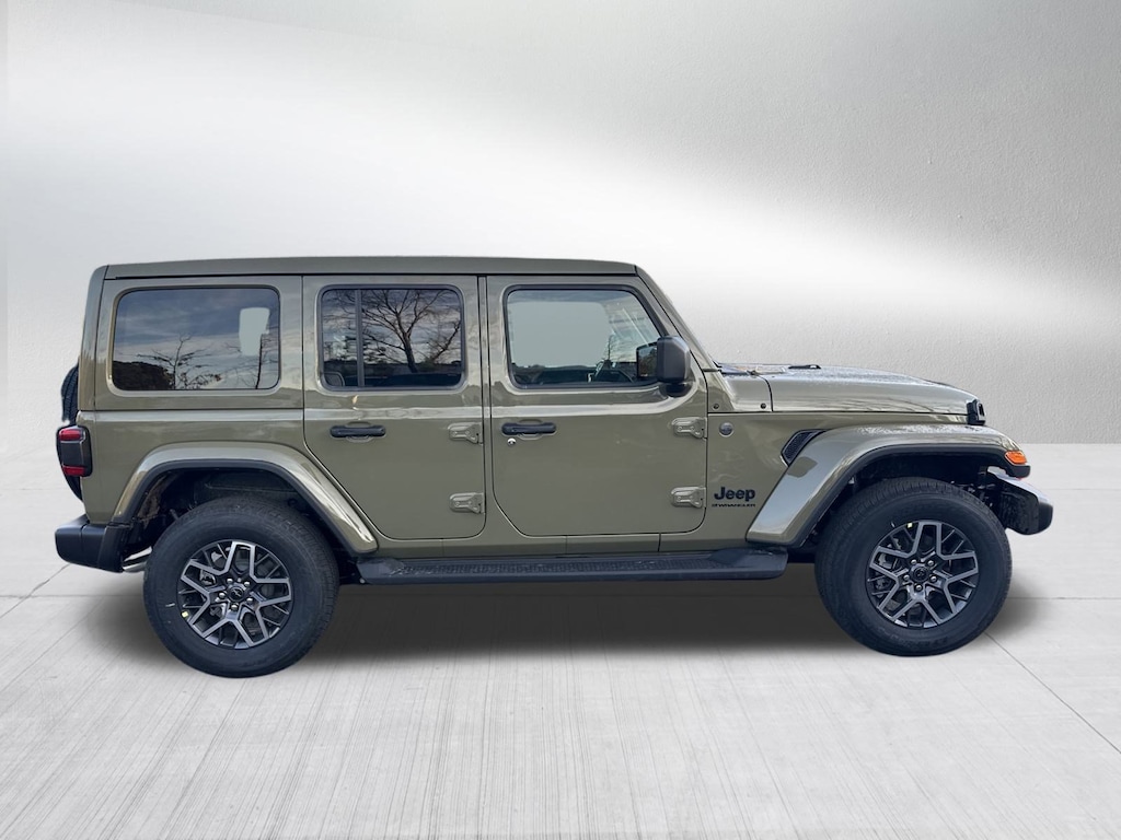 New 2026 Jeep Wrangler 4-DOOR SAHARA Sport Utility