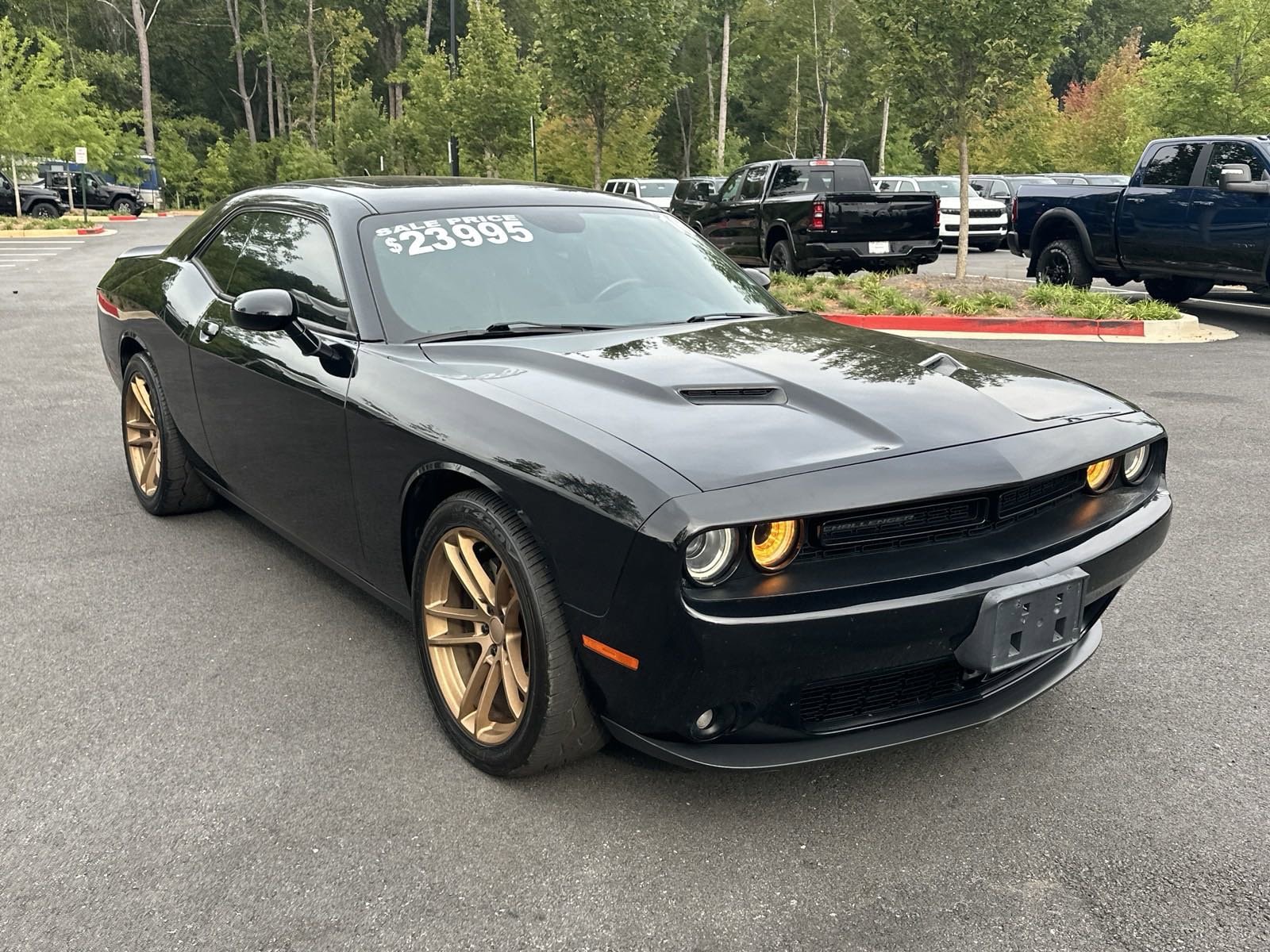 Used 2016 Dodge Challenger SXT with VIN 2C3CDZAG4GH337346 for sale in Roswell, GA