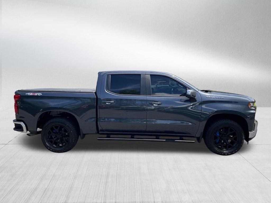 Used 2022 Chevrolet Silverado 1500 LTD LT Truck Crew Cab