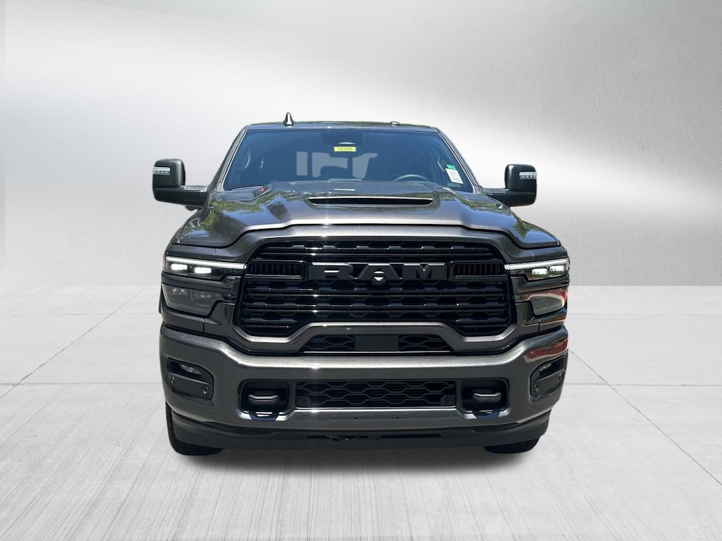 New 2026 Ram 2500 LIMITED CREW CAB 4X4 6'4 BOX Pickup