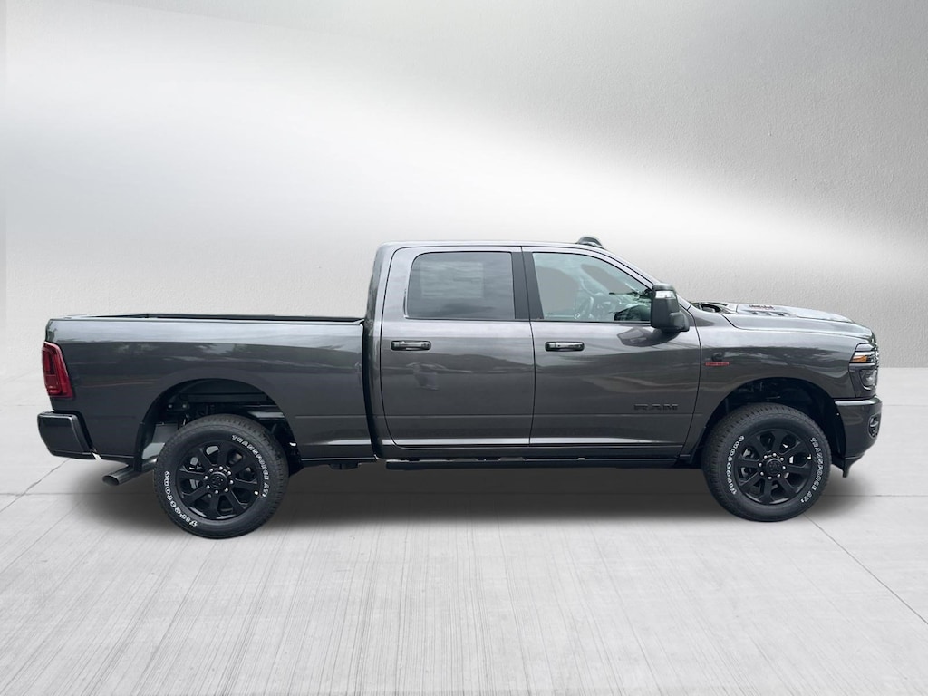 New 2026 Ram 2500 LARAMIE CREW CAB 4X4 6'4 BOX Pickup