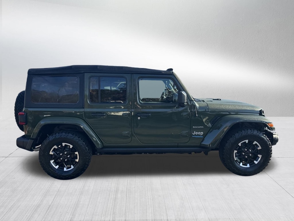 Used 2022 Jeep Wrangler Unlimited 4xe Sahara SUV
