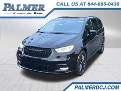 2026 Chrysler Pacifica LIMITED Passenger Van