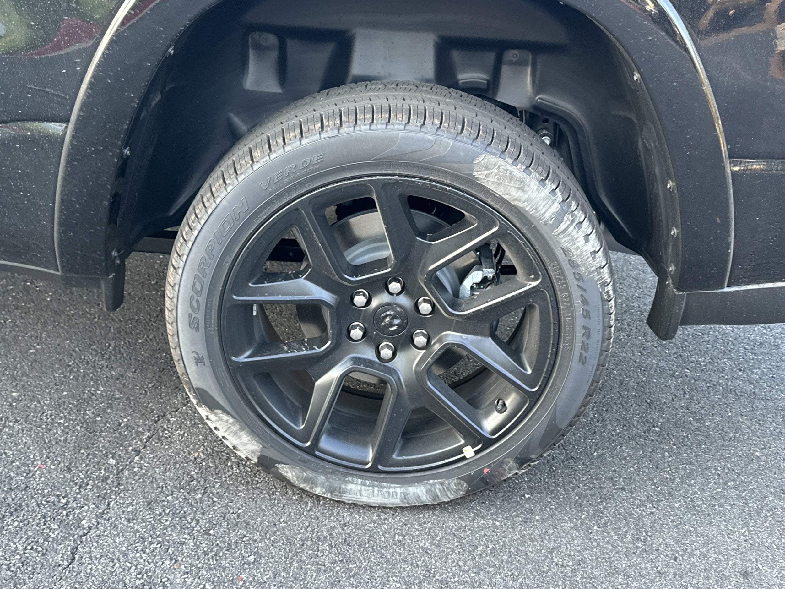 2026 RAM 1500 Laramie - Photo 16