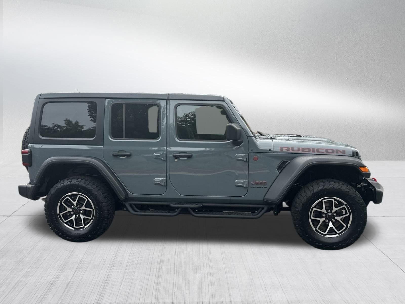 2024 Jeep Wrangler Rubicon photo 4