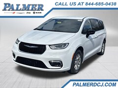 2026 Chrysler Pacifica SELECT Passenger Van