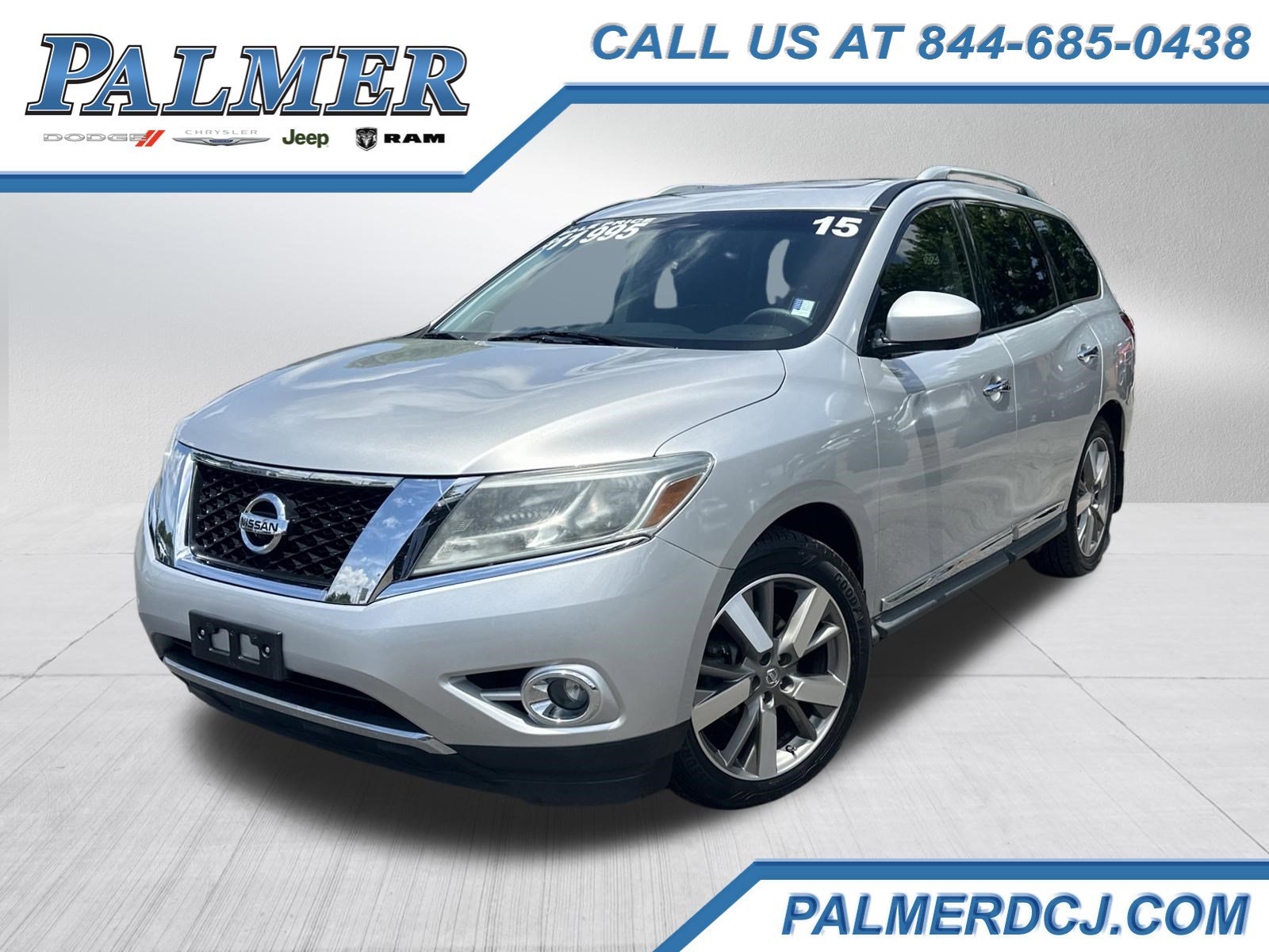 2015 Nissan Pathfinder Platinum 2WD's photo