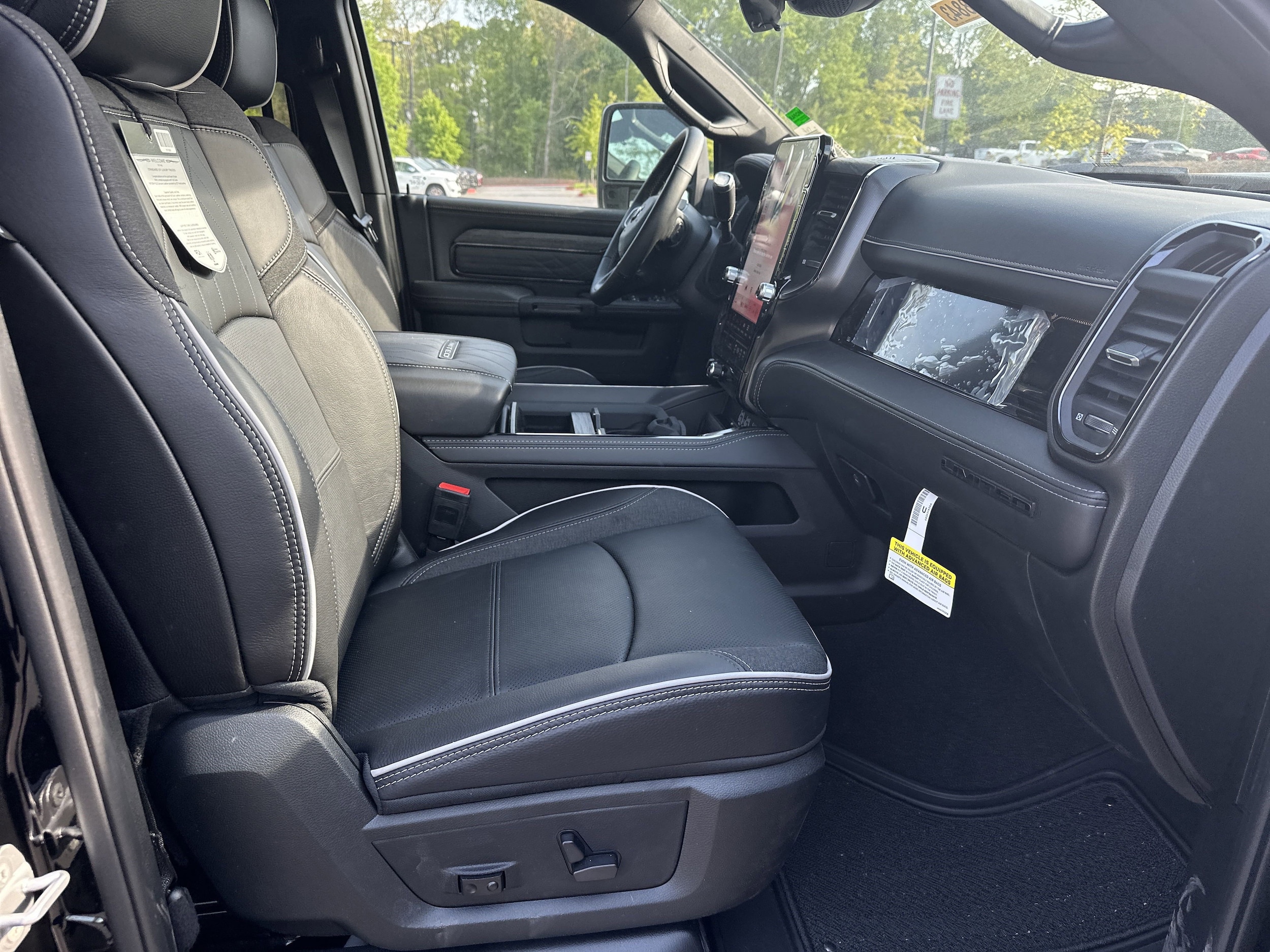 2025 RAM 2500 Limited - Photo 13